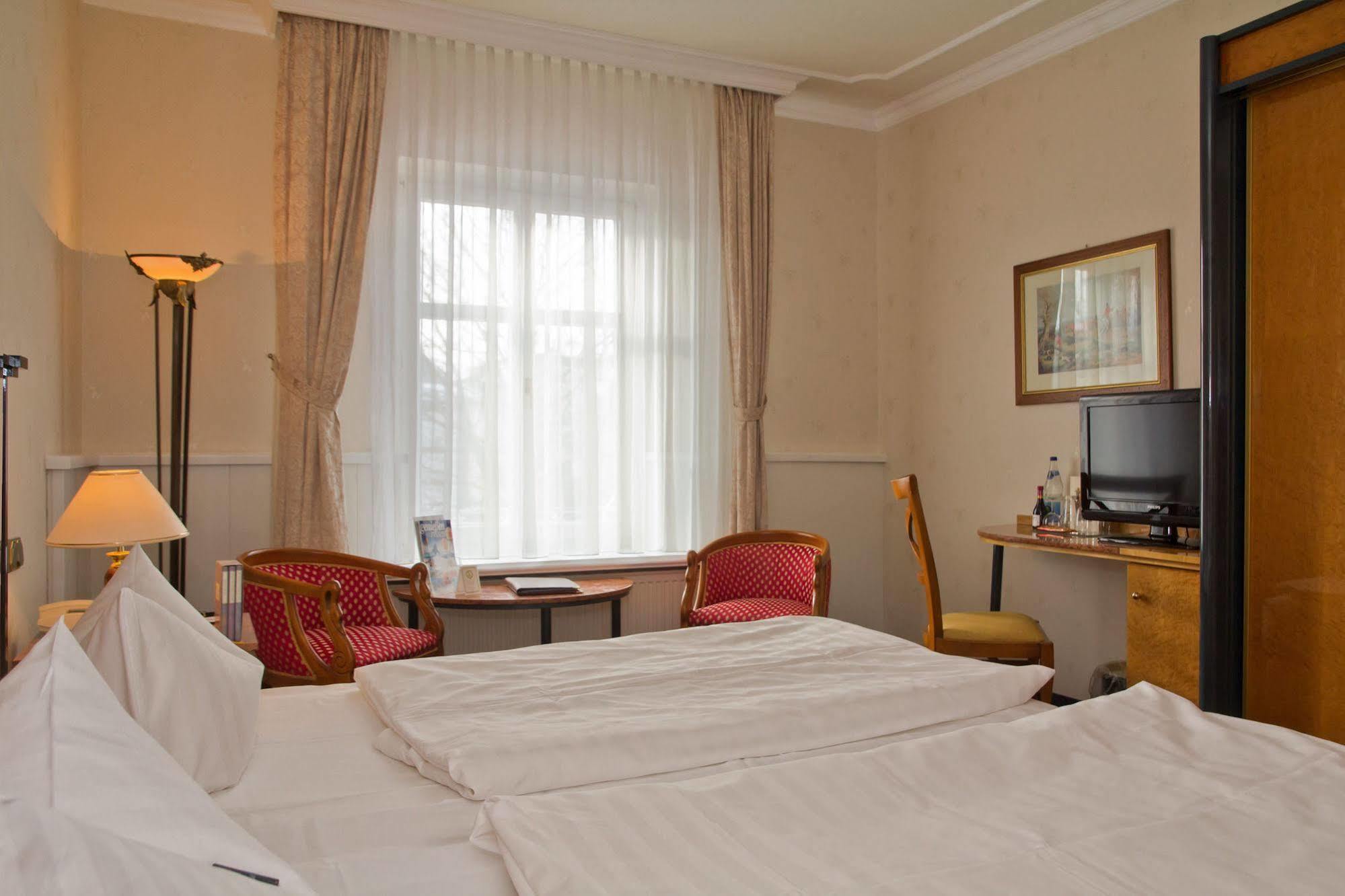 Seetelhotel Strandhotel Atlantic Heringsdorf  Eksteriør bilde