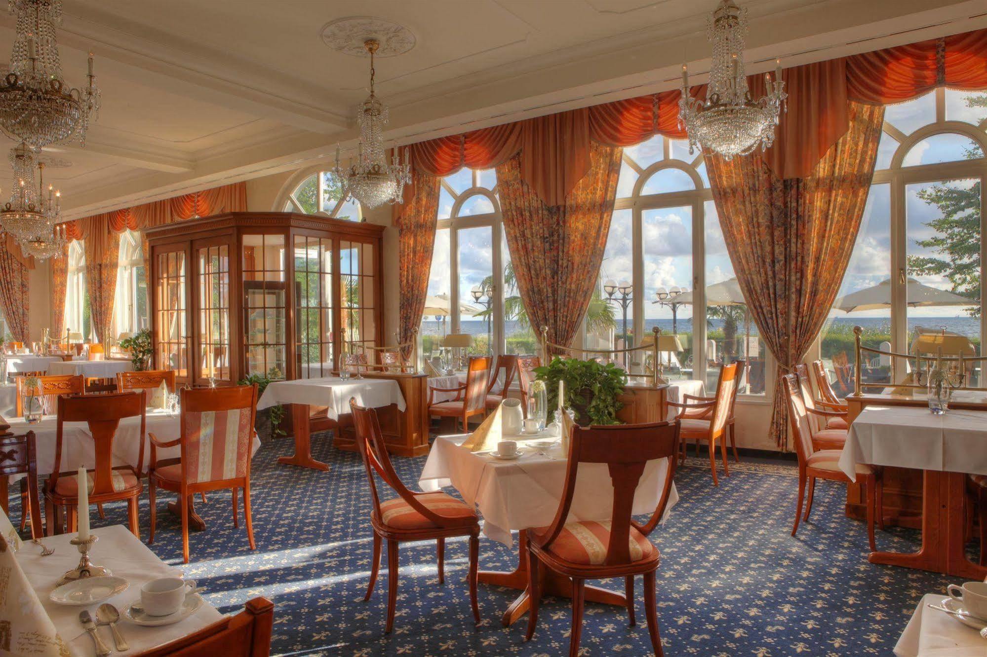 Seetelhotel Strandhotel Atlantic Heringsdorf  Eksteriør bilde
